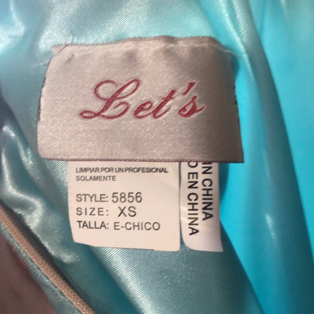 Dress - Picture 4 of 6